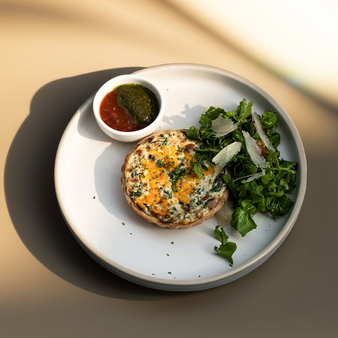Spinach mushroom quiche
